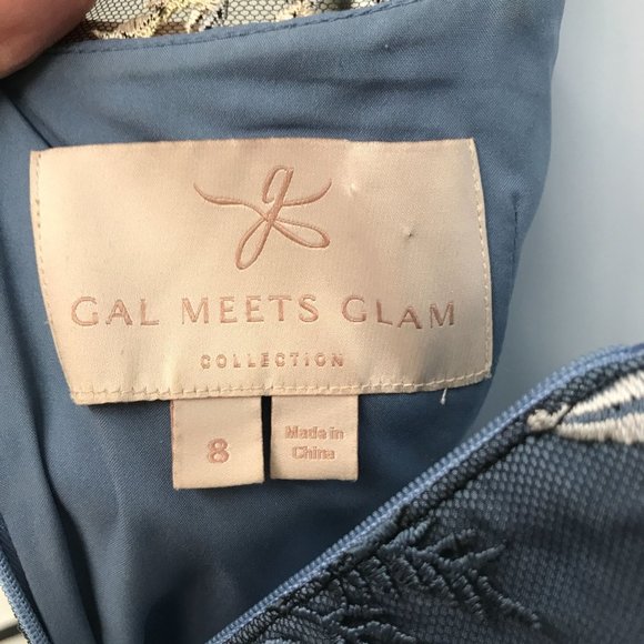 Gal Meets Glam Bridget Embroidered Dress Size 8 Navy Blue Floral Romantic Event - Picture 8 of 13